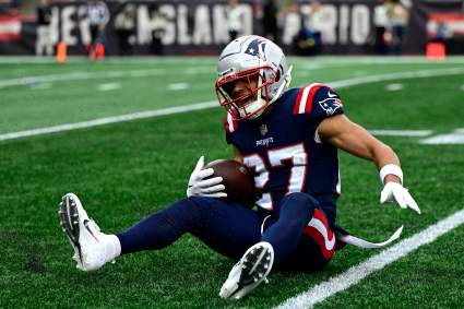 Patriots Rookie ‘Has a Chance’ to Replace Active Defensive Player