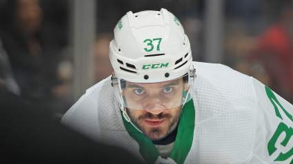 Maple Leafs Could Trade Freshly Signed Free Agent: Report