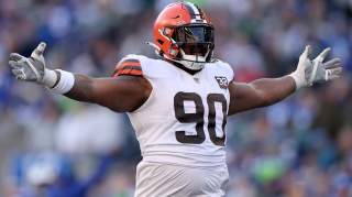 Proposed NFL Trade Lands Bears ‘Menace’ Browns DT for Cheap