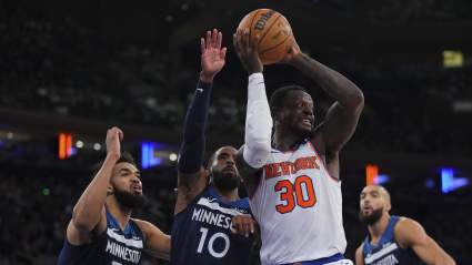 Knicks’ 3-Team Trade Pitch Swaps Julius Randle for All-Star Center