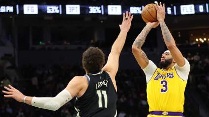 All-Defensive Center Named Lakers ‘Top’ Trade Target to Pair With Davis