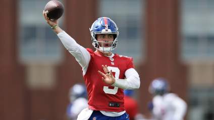 Giants Make Moves Involving Record-Setting QB, Former Titans CB