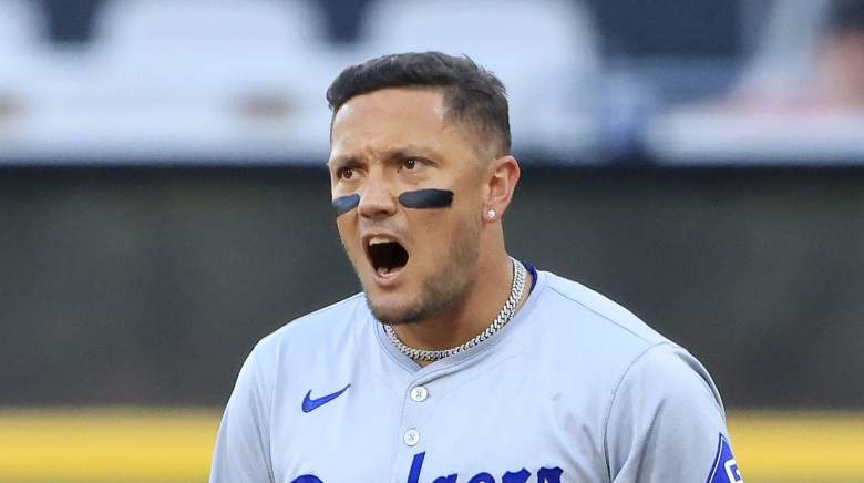 Dodgers shortstop Miguel Rojas