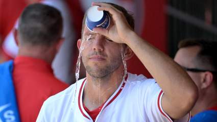 Braves Urged to Sign 2X All-Star Starter Amid Pitching Injuries