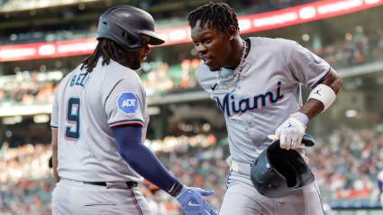 Proposed Trade Would Bring $2.6 Million 2B to Dodgers in 4-Player Swap