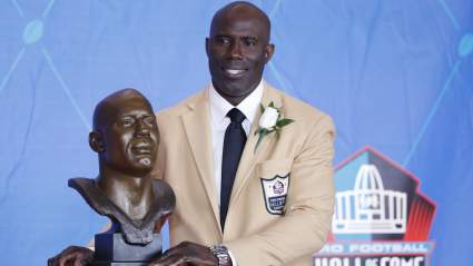 Broncos’ Hall of Famer Handcuffed, Questioned Following Flight