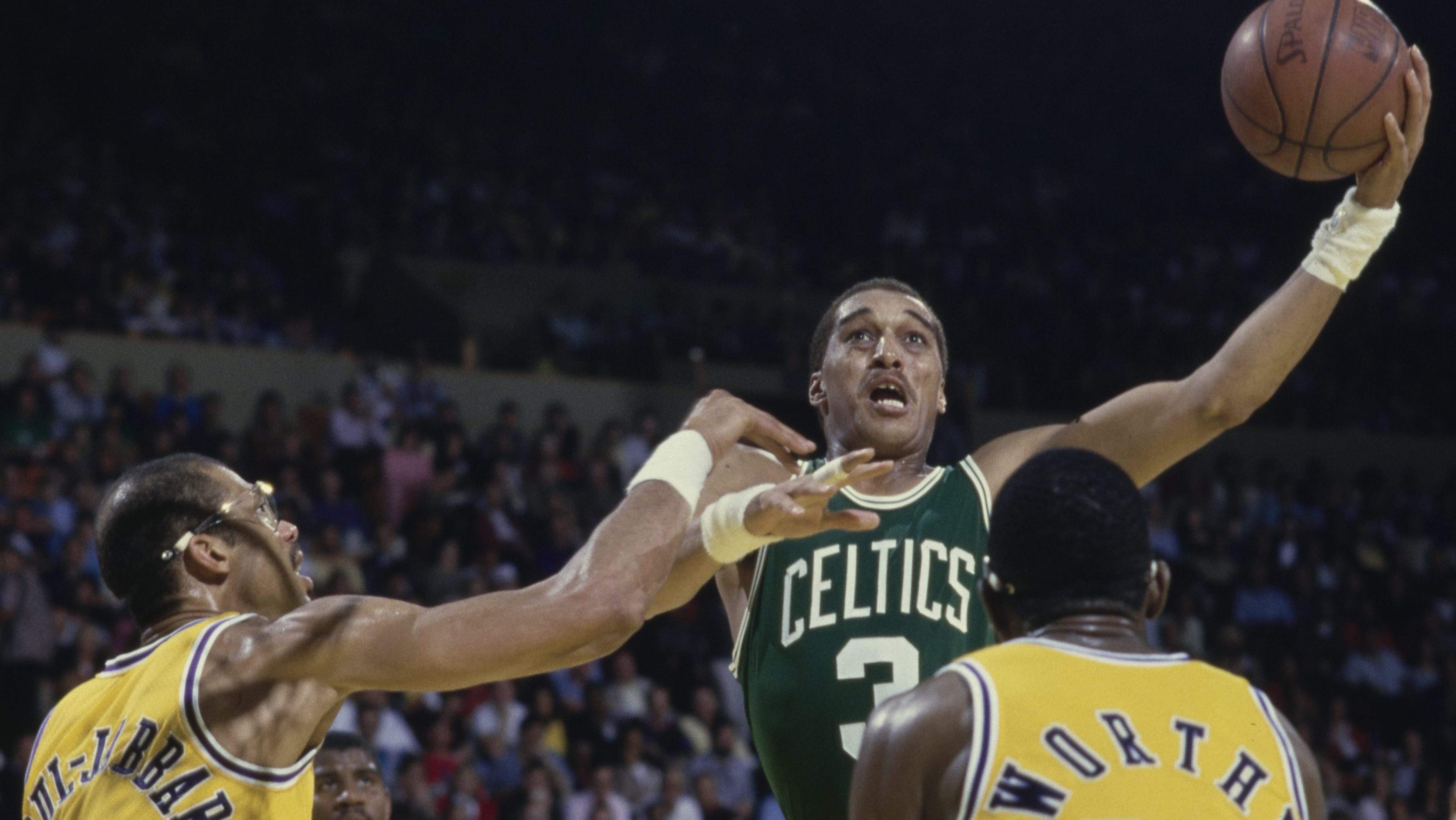 Former Celtics Star, Lakers Celebrity Fan Talk Heated 