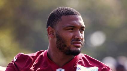 Cowboys Sign 6-Foot-5 Vet, Cut Former Rival Less Than 2 Weeks After Adding