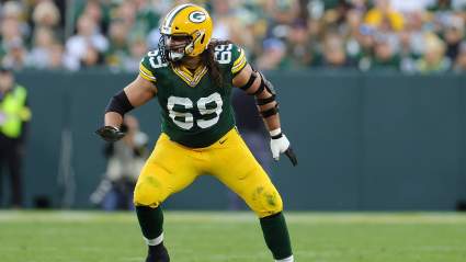 Browns Urged to Sign Former Packers 2-Time All-Pro Amid Injuries