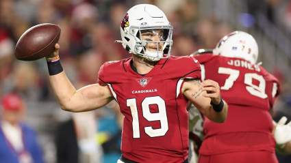 Commanders Sign Record-Setting Big Ten QB