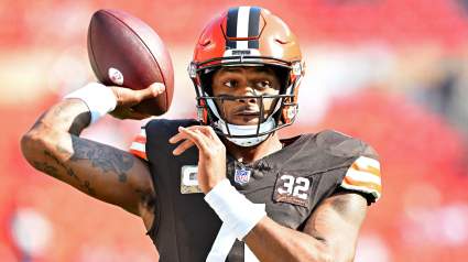 Browns Uncertain About Deshaun Watson’s Debut