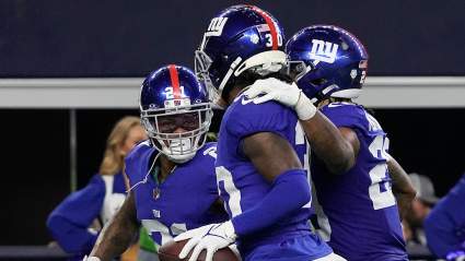 Raiders Land Former Giants CB; Add Ex-Bills WR Who Is Converting to TE
