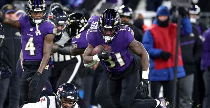 Cowboys Bringing 4-Time Pro Bowl RB in for Free Agency Visit: Report