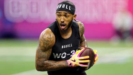 Patriots Receiver Showing Up in ‘Major Way’ at Training Camp