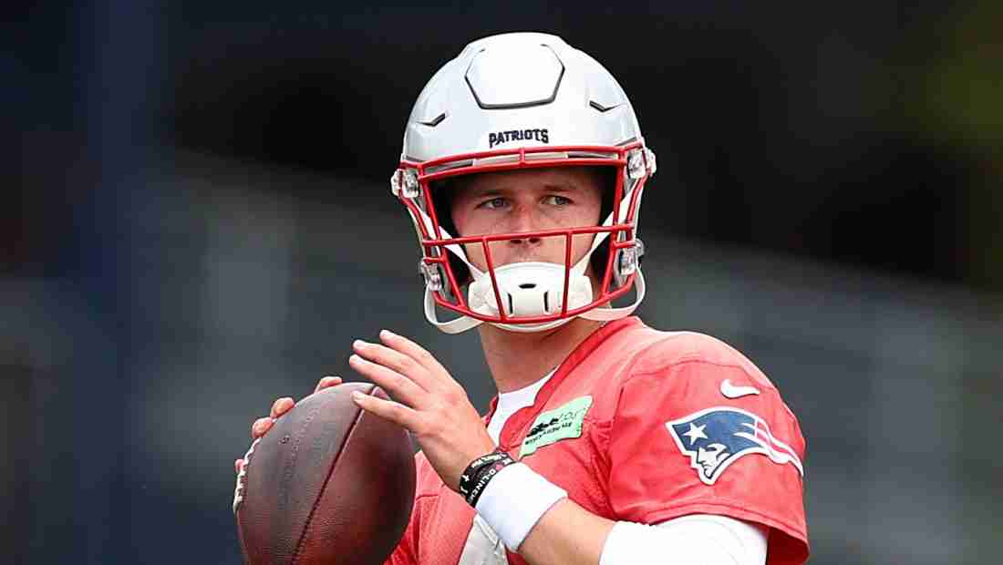 Patriots ExStarter QB Predicted Among 'Biggest Names' to Be Cut