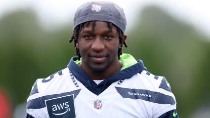 Bears Signing ‘Massive’ Ex-Seahawks DB to Roster: Report