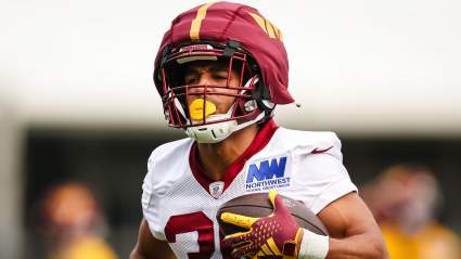 Austin Ekeler Sends Warning to Commanders’ Jayden Daniels