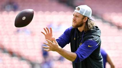 Vikings Turn Heads With T.J. Hockenson Update Ahead of TNF