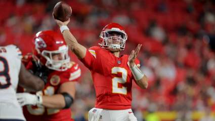Giants Could Look at Just-Released Quarterbacks Ahead of Roster Deadline