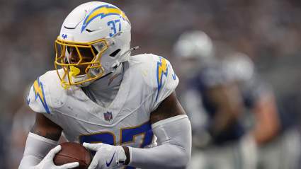 Raiders Snag Promising Ex-Chargers DB & Athletic Ex-Colts DT off Waivers