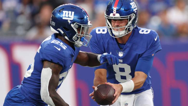 Giants QB Daniel Jones & RB Jashaun Corbin.