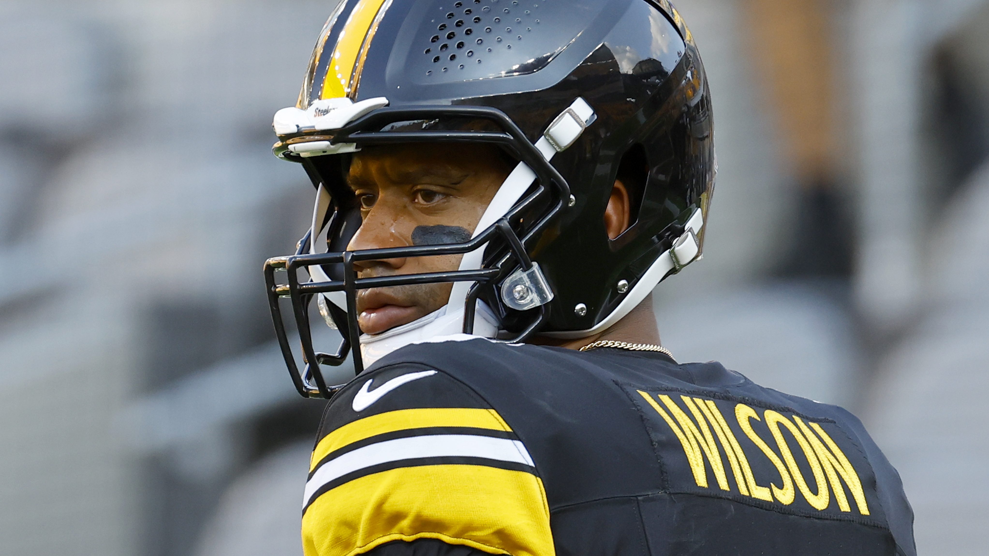 Steelers Address Extension Plans for Russell Wilson, Justin Fields