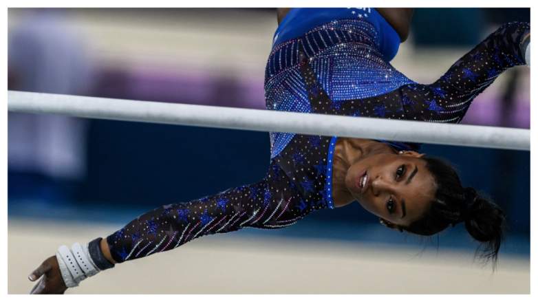 simone biles uneven bars