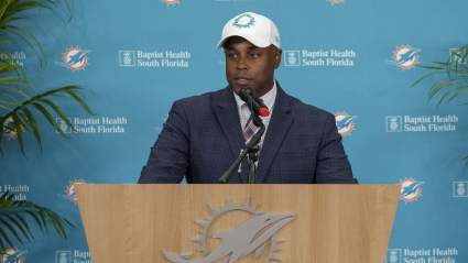 Dolphins Trade Pitch Would Land Recent No. 1 Pick for Cheap Price