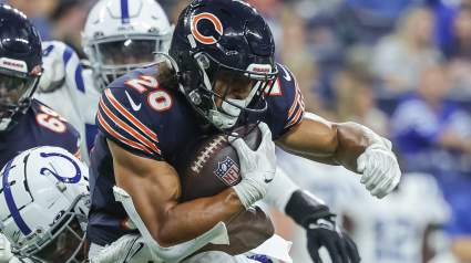 Bears Lose RB to Injury, Expected Surgery Ahead of Colts Matchup