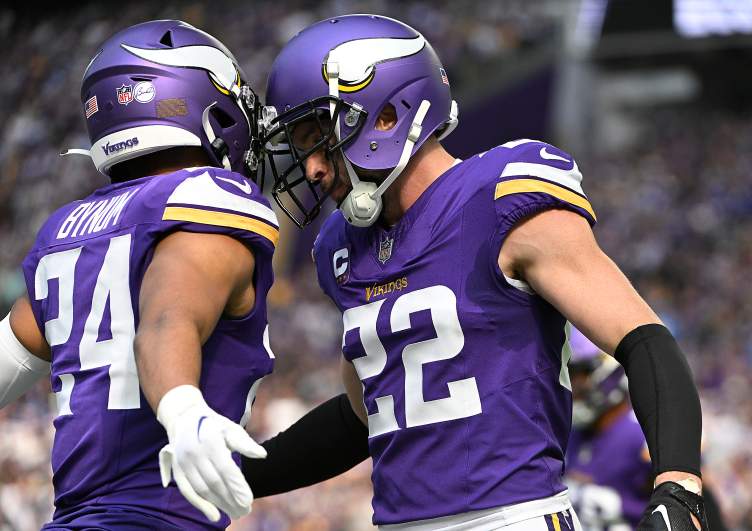 Cam Bynum, Harrison Smith