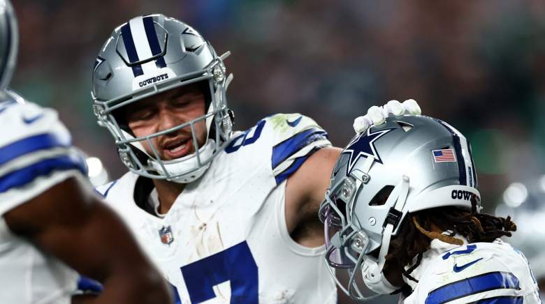 Cowboys TE Jake Ferguson (left)