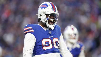 Former $30 Million Edge Rusher Could Help Buccaneers