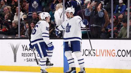 ‘Great Player’: Maple Leafs’ Matthews Praises Star Forward for Handling Adversity