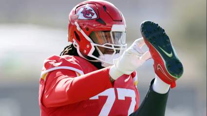 Patriots Urged to Poach Versatile Chiefs OL Amid Struggles