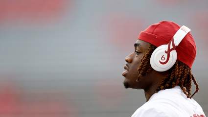 Raiders’ Next Franchise QB Predicted to Be ‘Alien’ With Elite Traits