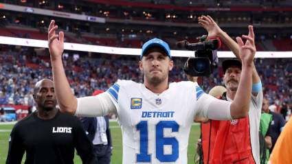 Lions’ Jared Goff Uses 1 Word to Describe Team’s Victory Over Cardinals