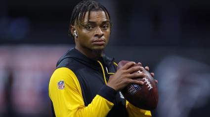 Steelers ‘Plan to’ Start Justin Fields Beyond Week 2: Insider