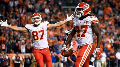 Chiefs’ Travis Kelce Speaks Up for Kareem Hunt Amid KC Return