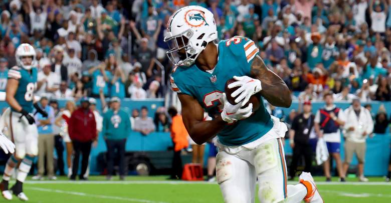 The San Francisco 49ers could reunite with Miami Dolphins RB Raheem Mostert.