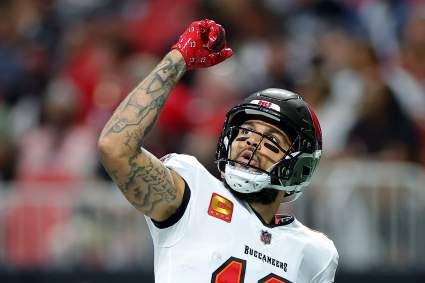 Bucs Rookie WR Could ‘Complicate’ Mike Evans Bid for NFL Record