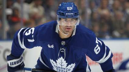 Maple Leafs Coach Opens Up On Decision To Scratch Veteran Forward