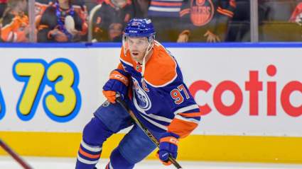 NHL Insider Gives Update on Injury to Oilers’ Connor McDavid