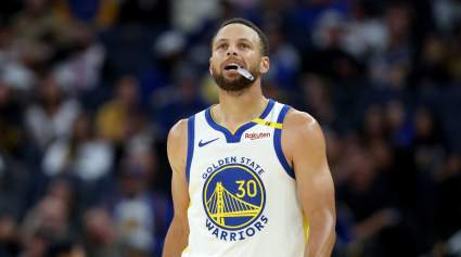 Steph Curry’s Latest Photo Raises Concern Among Warriors Fans: ‘Doesn’t Look Great’