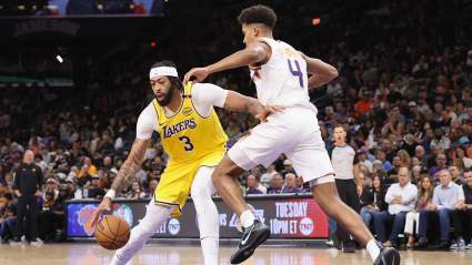 Lakers Showing Interest in Young Center to Pair With Anthony Davis
