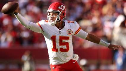 Chiefs QB Patrick Mahomes Under Scrutiny for ‘Ridiculous’ Sideline Scramble vs 49ers
