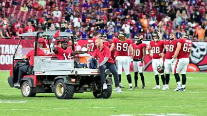 Buccaneers’ $60 Million WR Suffers Devastating Leg Injury on MNF