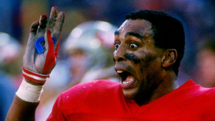 10 NFL Legends Still Snubbed From the Pro Football Hall of Fame