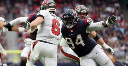 49ers Make Buzzer-Beater Trade for Texans DL Khalil Davis