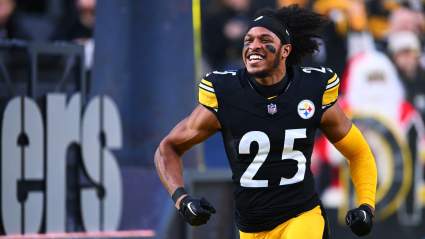 Super Bowl Champion DB Sends 2-Word Message After Re-Signing With Steelers