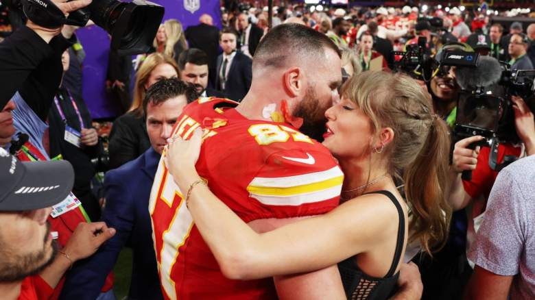 Taylor Swift & Travis Kelce Fake Relationship Buzz Addressed by Insider